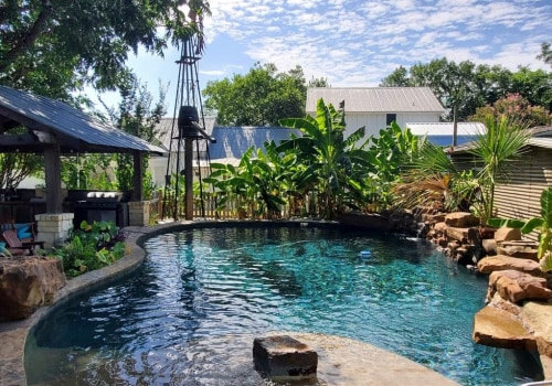 Discover the Best Poolside Stays in Pflugerville